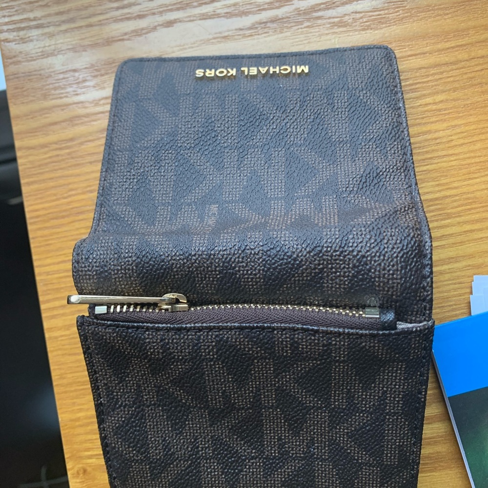 Brand New Michael Kors wallet